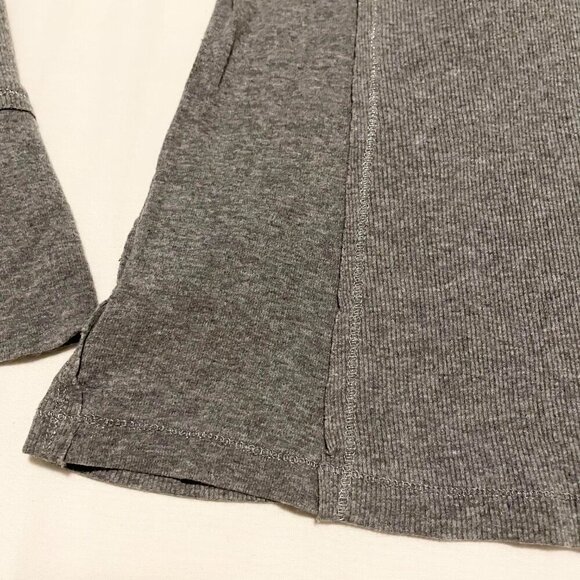 Guess Grey Long Sleeve Top Womens Size Medium Shirt - Picture 8 of 16